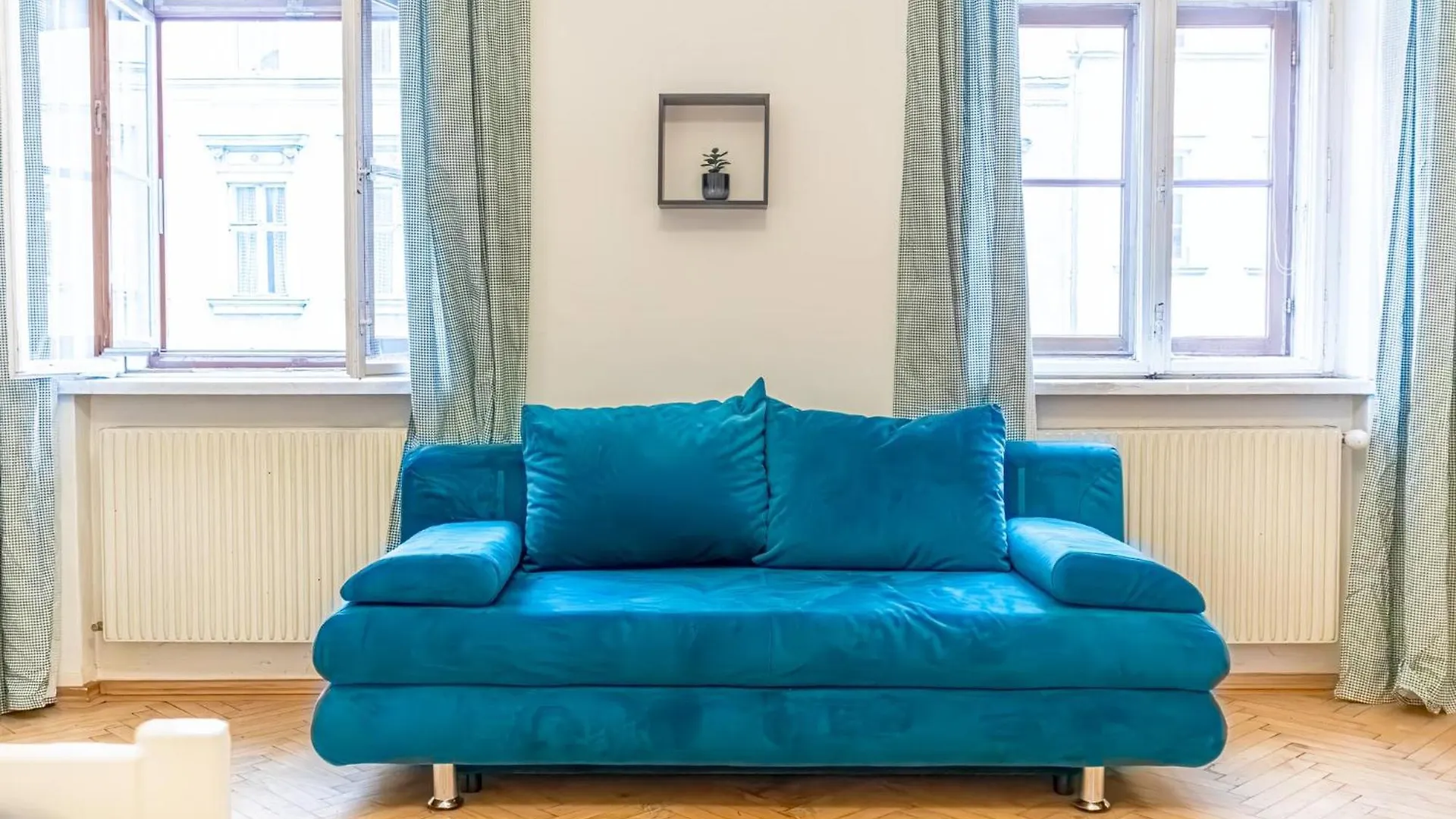Apartment Deluxe 3Br Apt. Wiener Stadthalle - Suitable For Longstays
