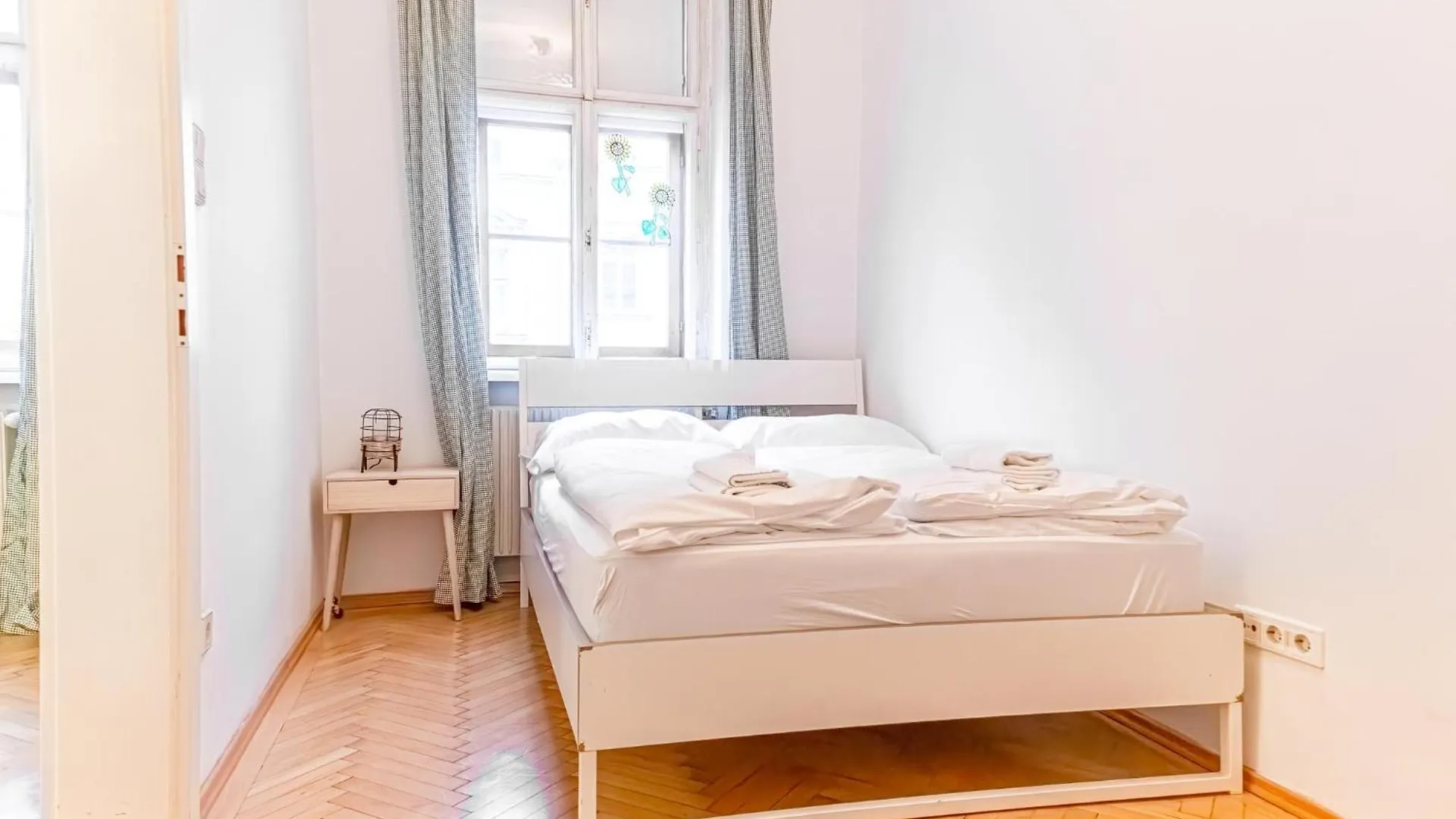 Apartment Deluxe 3Br Apt. Wiener Stadthalle - Suitable For Longstays Austria